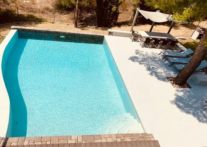 Olivia Estate With Private Swimming Pool * Elia Nikitis