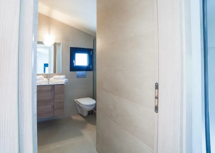 Olivia Estate With Private Swimming Pool Villa *