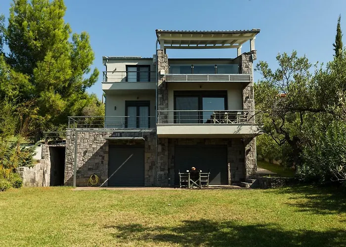 Villa Olivia Estate With Private Swimming Pool Elia Nikitis