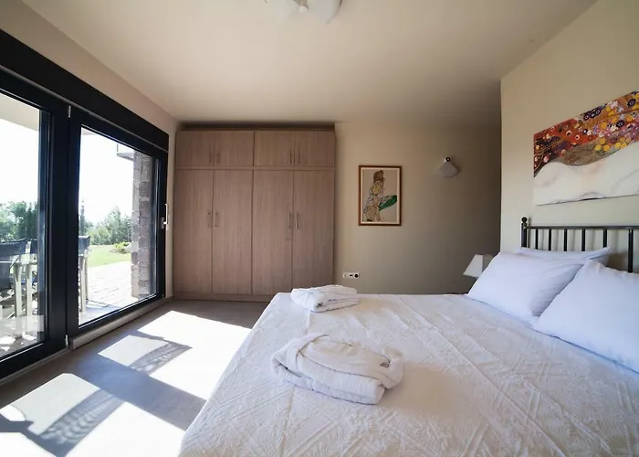 Olivia Estate With Private Swimming Pool Villa Elia Nikitis