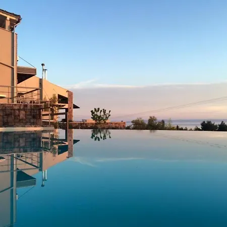 Olivia Estate With Private Swimming Pool Ελιά
