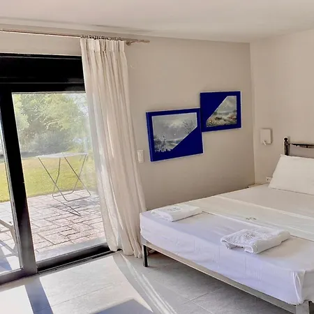 Olivia Estate With Private Swimming Pool