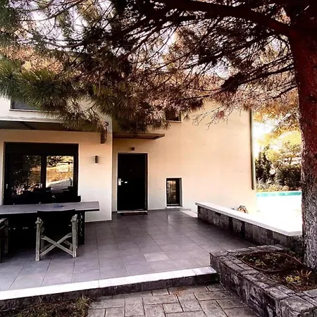 Willa Olivia Estate With Private Swimming Pool *