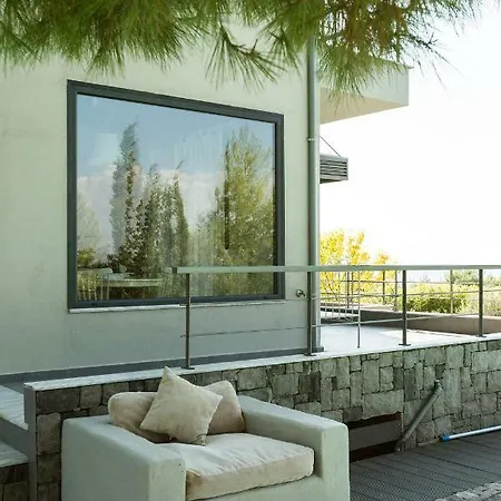 Βίλα Olivia Estate With Private Swimming Pool