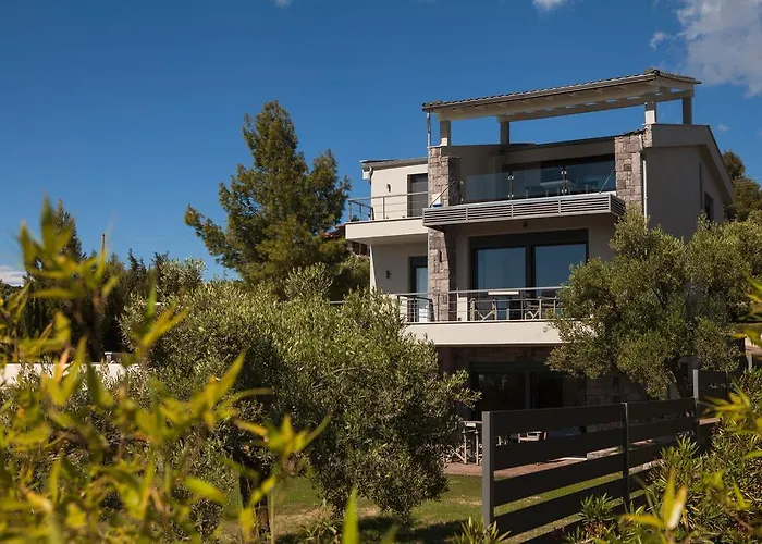 Villa Olivia Estate With Private Swimming Pool