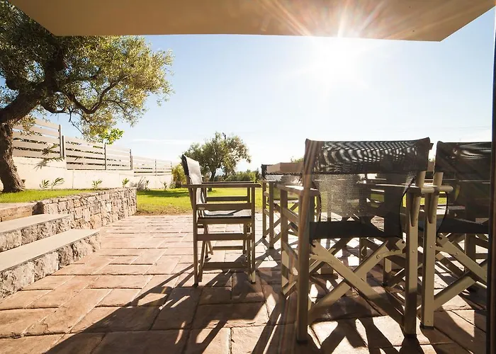 Olivia Estate With Private Swimming Pool