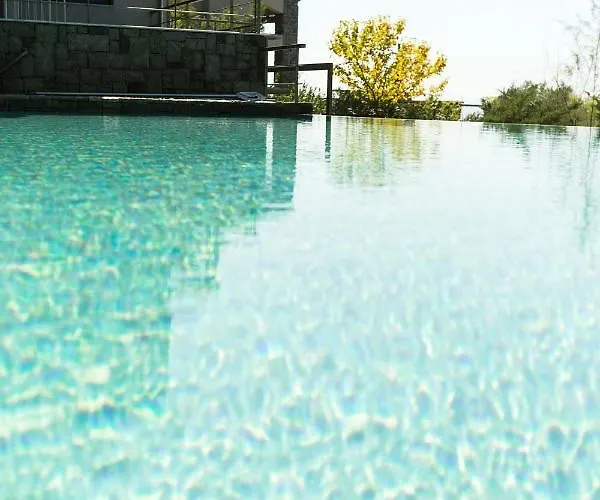 Villa Olivia Estate With Private Swimming Pool *