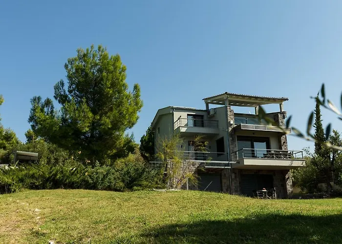Villa Olivia Estate With Private Swimming Pool Elia Nikitis